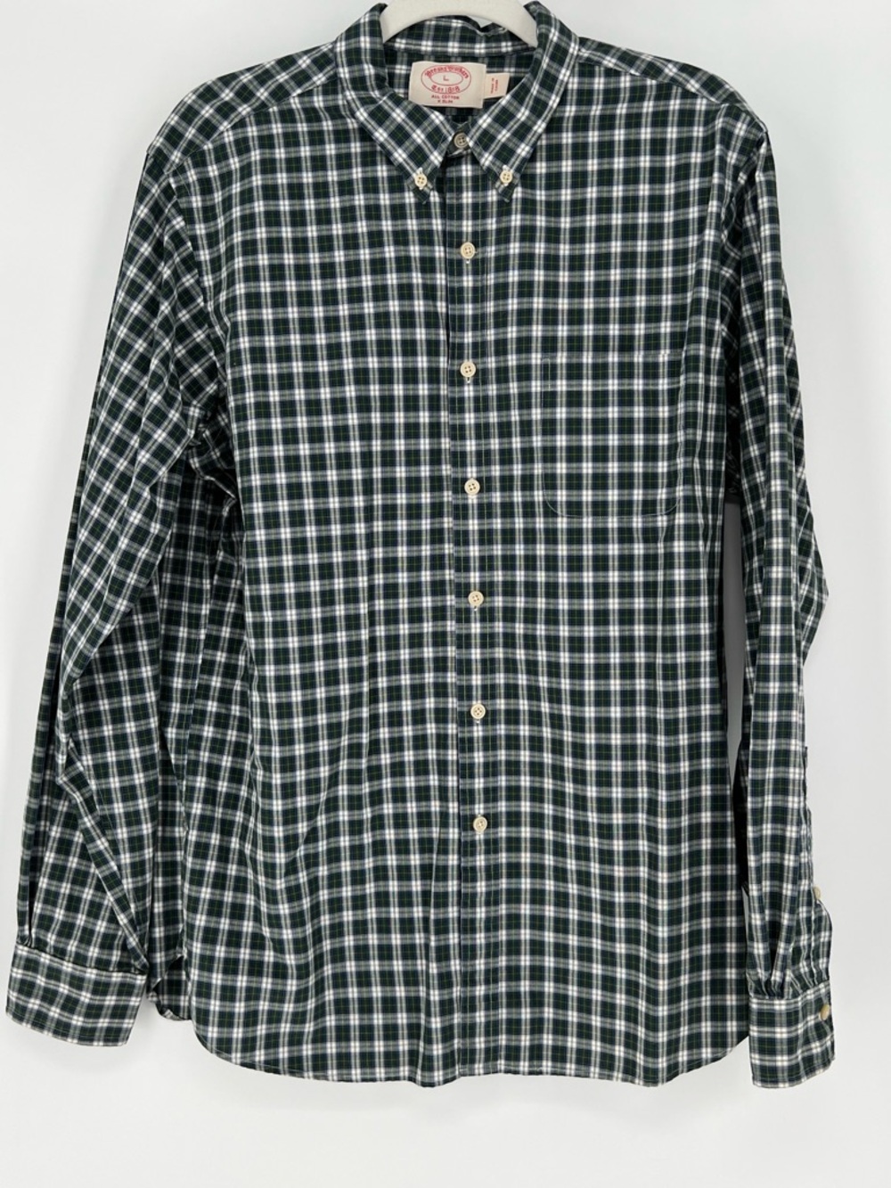 Brooks Brothers‎ men's plaid button-down sport shirt in a Large X slim fit